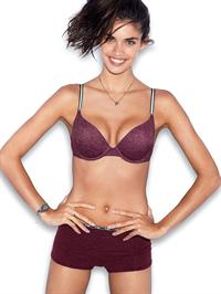 Sara Sampaio in lingerie