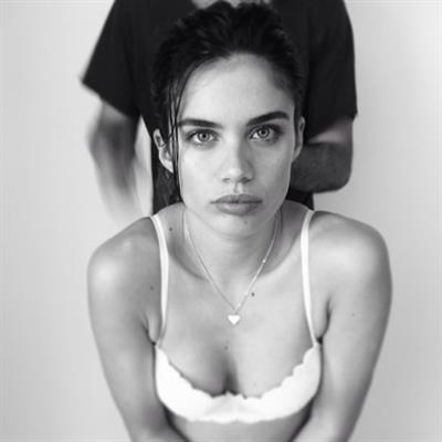 Sara Sampaio in lingerie
