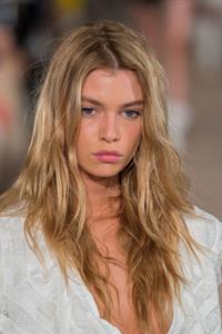 Stella Maxwell
