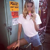Stella Maxwell