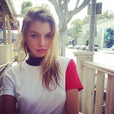 Stella Maxwell taking a selfie