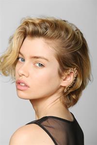 Stella Maxwell
