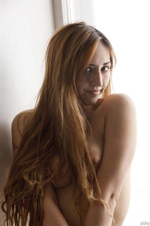 Keira Romero Nude Pictures Keira Romero in Bed