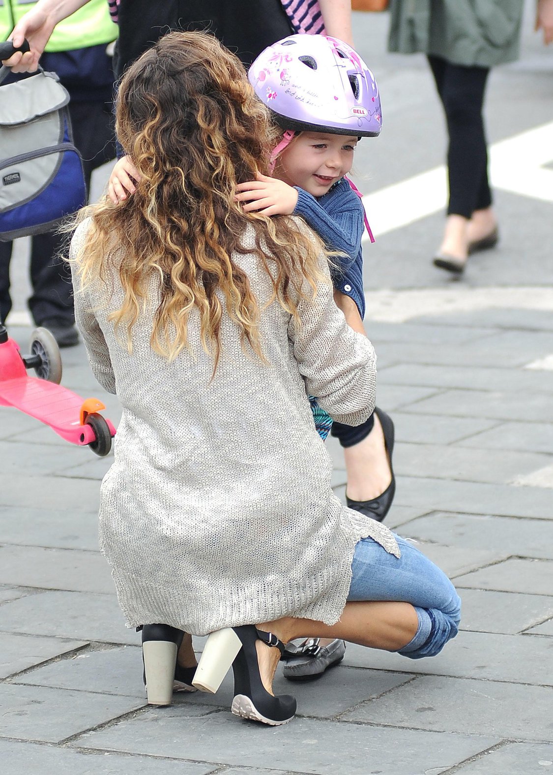 Sarah Jessica Parker Pictures Sarah Jessica Parker Takes her children to school in New York City (May 23, 2013)