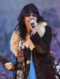 Fefe Dobson