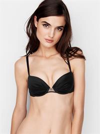 Blanca Padilla in lingerie