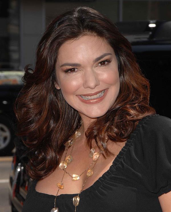 Laura Harring