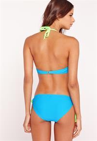 Bruna Lirio Bikini Pictures Bruna Lirio in a bikini - ass