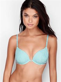 Daniela Braga in lingerie