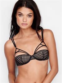 Daniela Braga in lingerie
