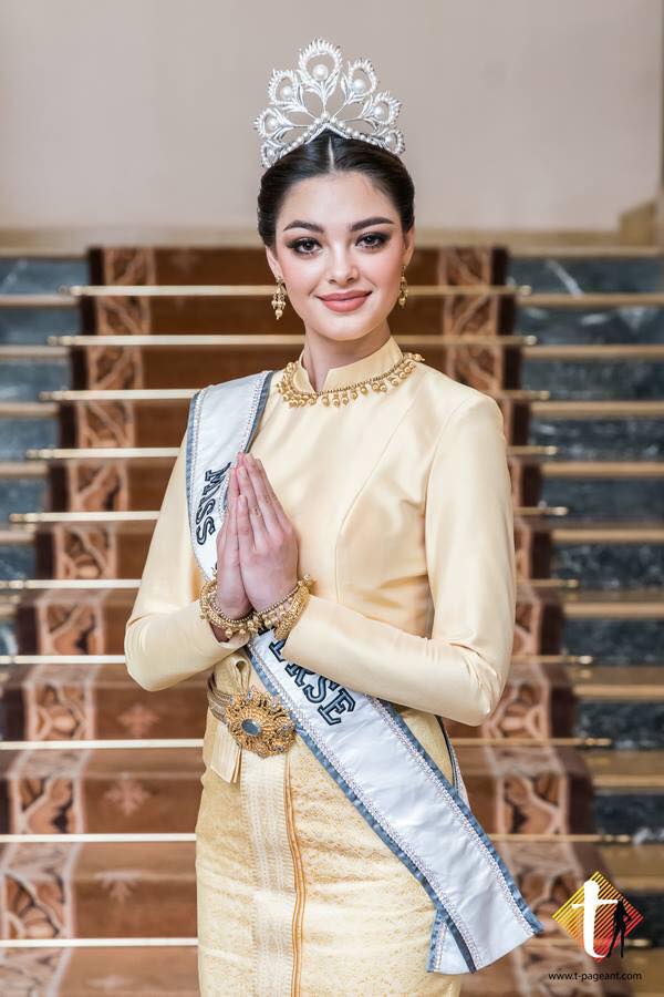 Demi-Leigh Nel-Peters