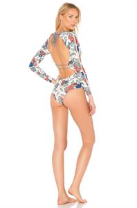 Adriana Cernanova - ass