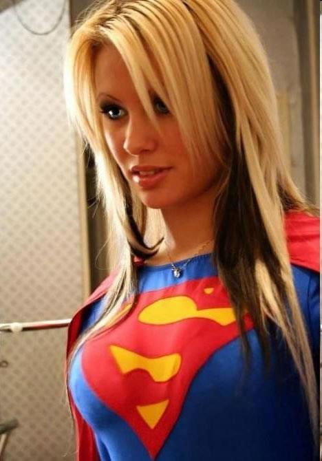 Laura Vandervoort dressed up as Supergirl