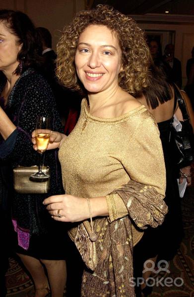 Alex Kingston