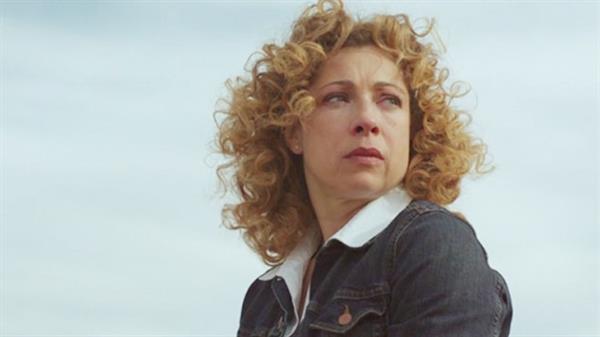 Alex Kingston