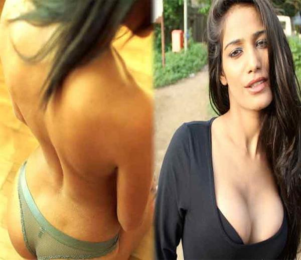 Poonam Pandey in lingerie