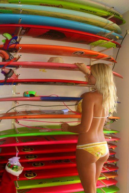 Anonymous in a bikini - ass