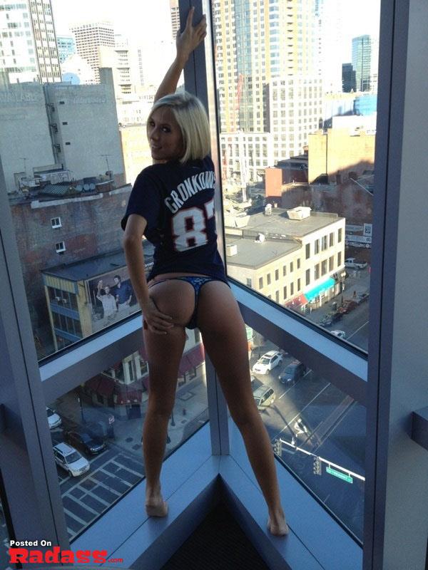 BiBi Jones in lingerie - ass