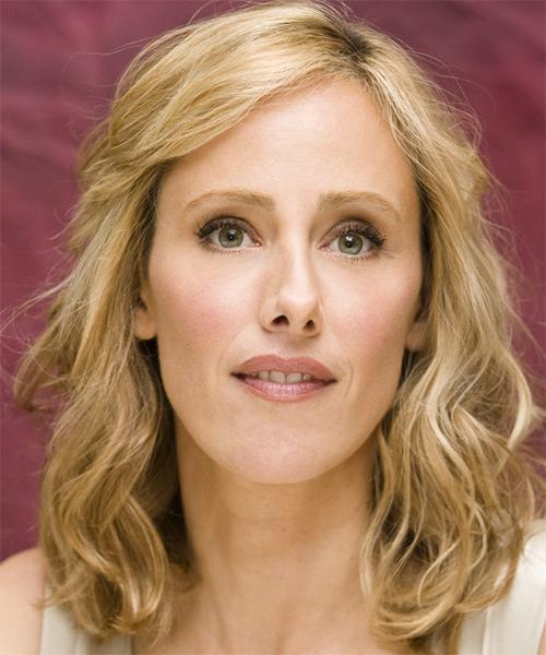 Kim Raver