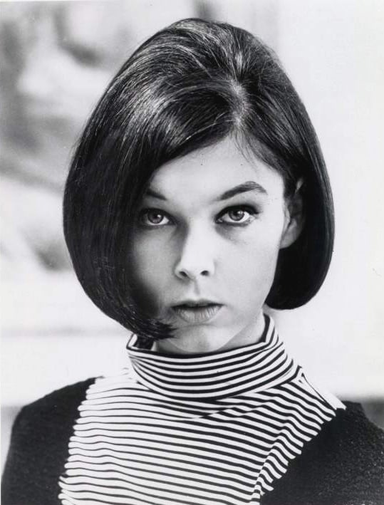 Yvonne Craig