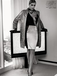 Kate Upton - Vogue Brasil - July 2013