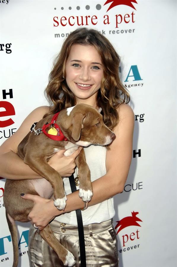 Olesya Rulin