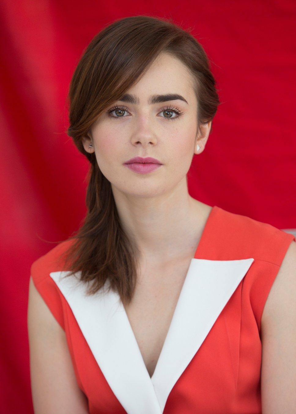 Lily Collins