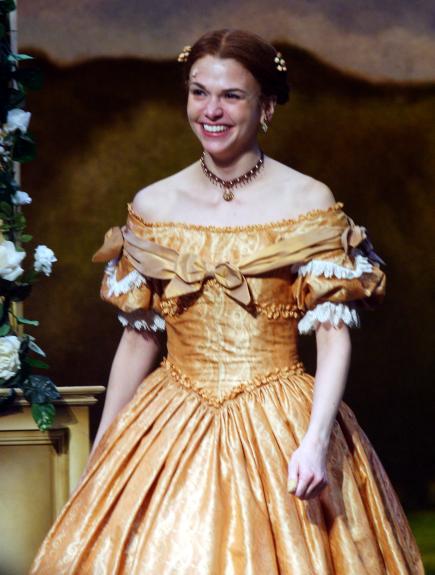 Sutton Foster