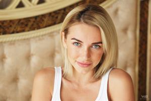 New Talent Likka - for WATCH4BEAUTY, the Nude Art Magazine