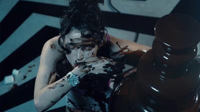 Pictures from Bella Thorne's  Thorne By Bella  shop.  November 2018