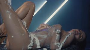 Bella Thorne Nude Pictures Pictures from Bella Thorne's Thorne By Bella shop. November 2018