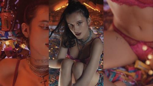 Pictures from Bella Thorne's  Thorne By Bella  shop.  November 2018