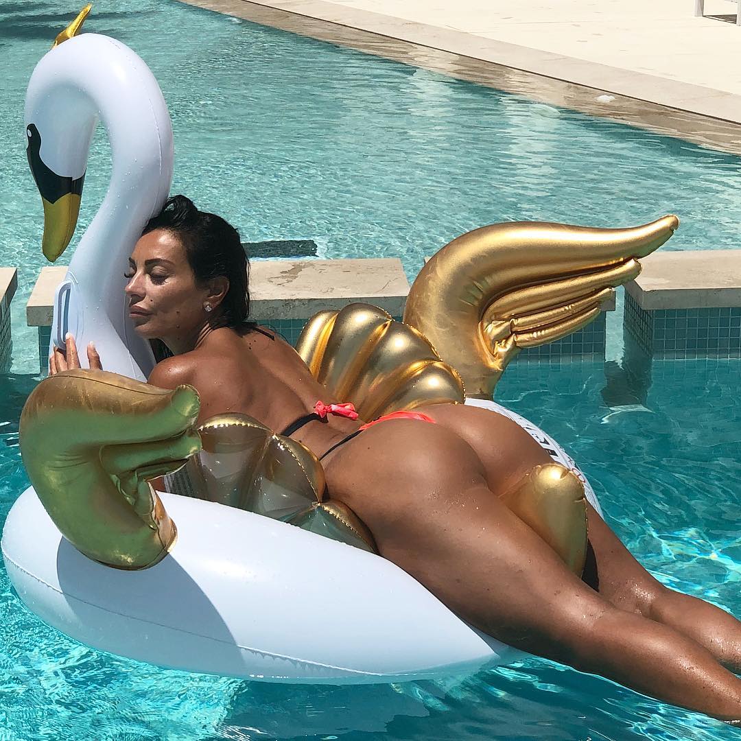 Silvia Iacucci is a sexy, hot and very busty Italian babe.