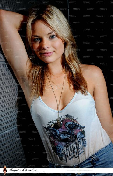 Margot Robbie
