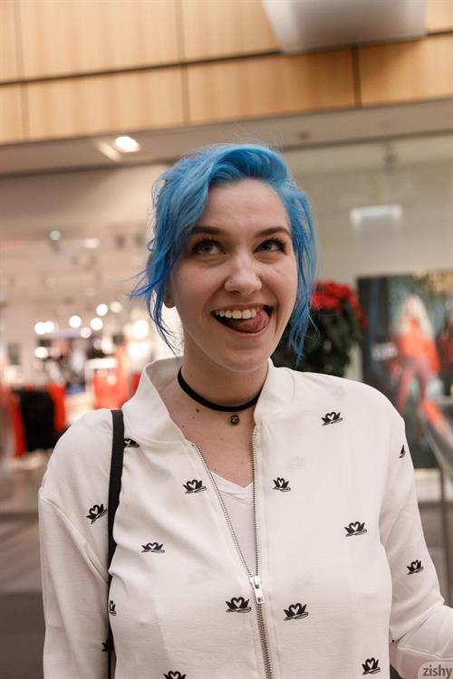 Skye Blue Has Silver Bells