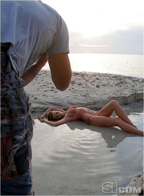 Anne Vyalitsyna in a bikini