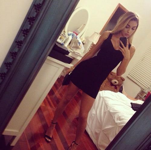 Chantel Jeffries taking a selfie