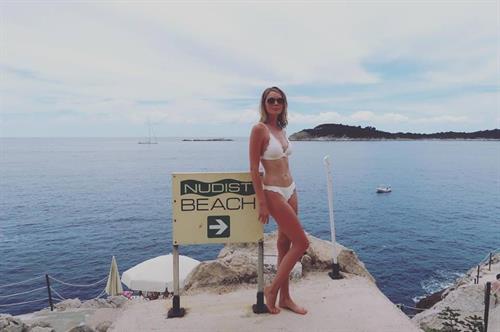 Lindsay Ellingson in a bikini