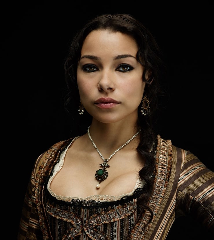 Jessica Parker Kennedy