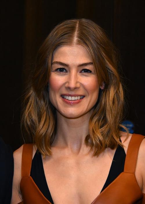Rosamund Pike