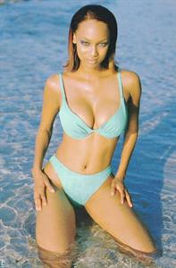 Tyra Banks in a bikini