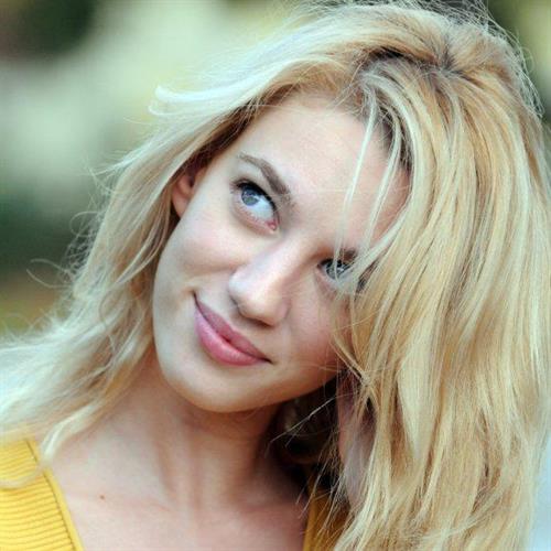 Yael Grobglas