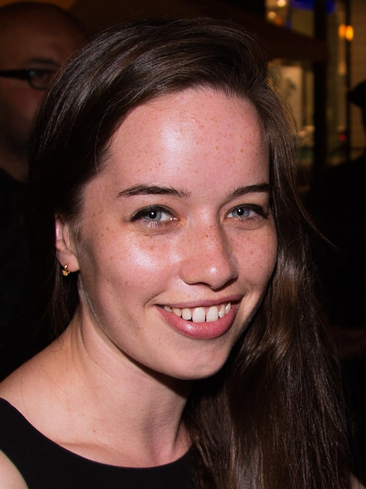 anna-popplewell