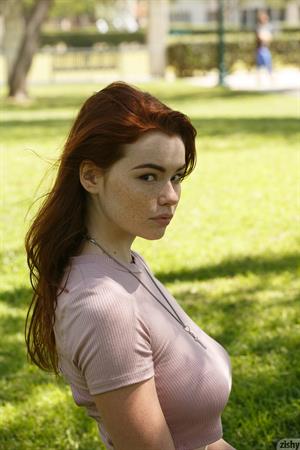 Sabrina Lynn Pictures Sabrina Lynn Jeans