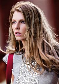 Angela Lindvall