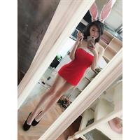 vivian19941008 taking a selfie