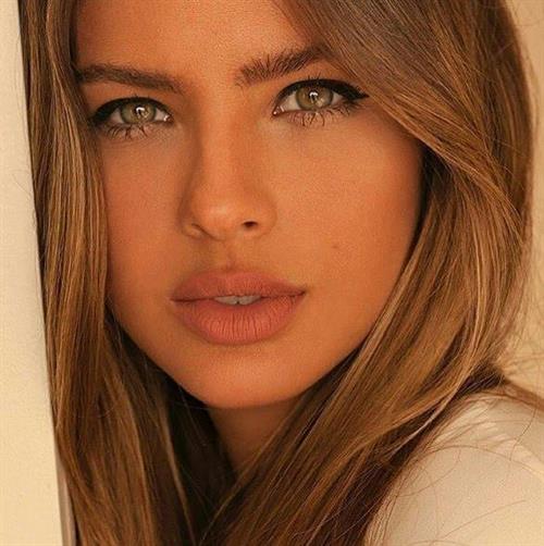 María Eugenia Suárez