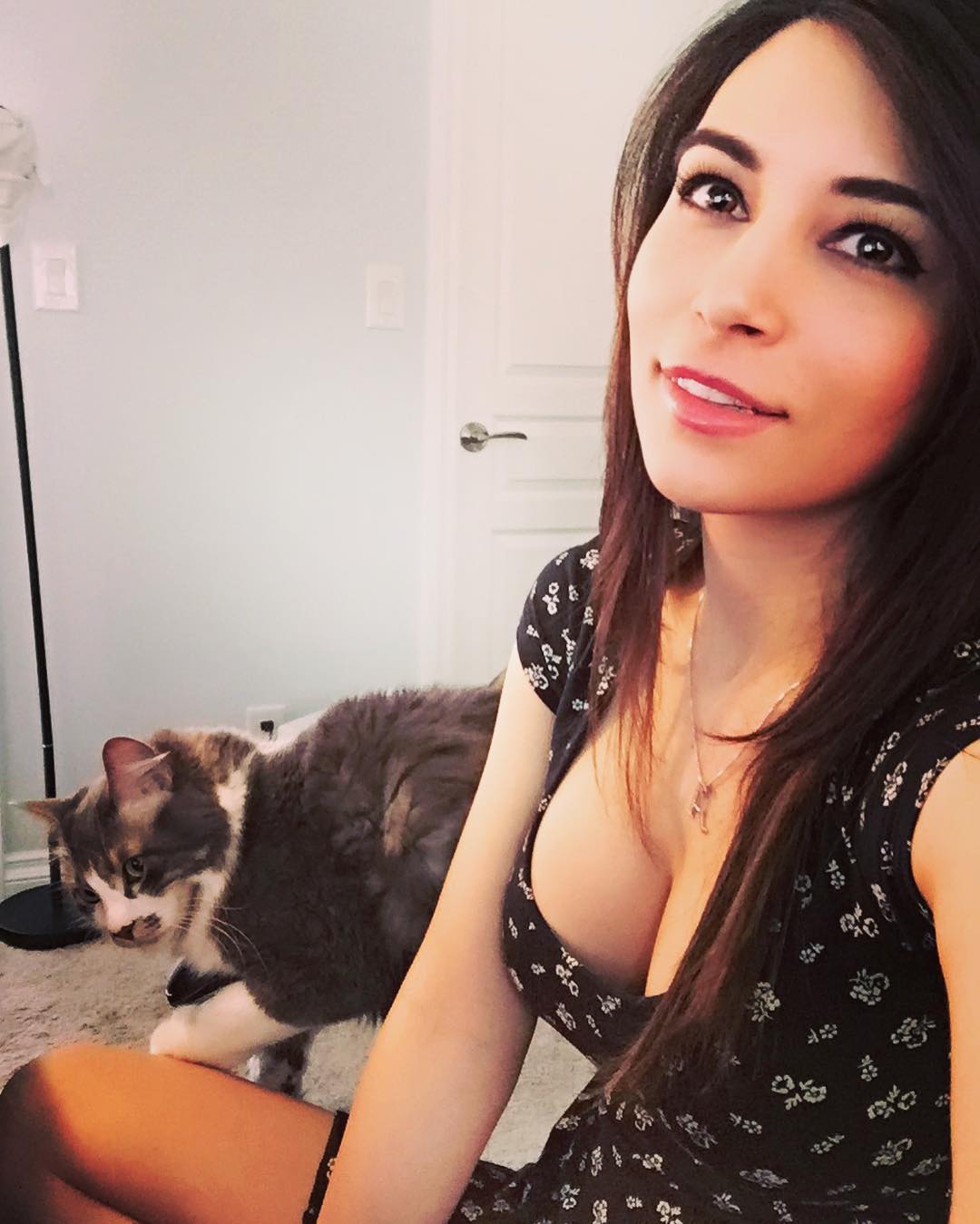 Alinity Divine taking a selfie