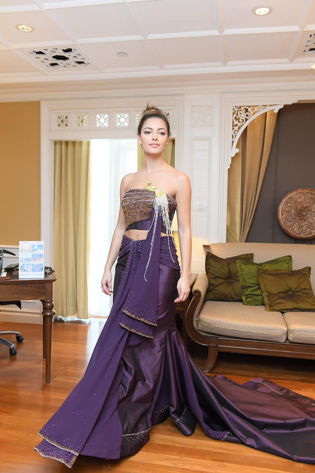 Demi-Leigh Nel-Peters