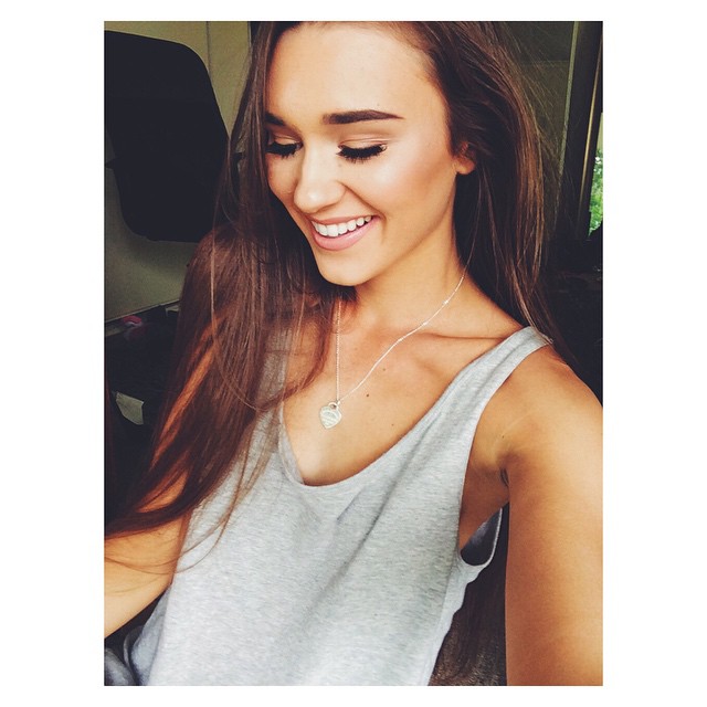 Shani Grimmond taking a selfie